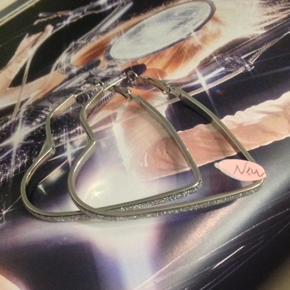 3/$25 BLING HEART HOOP EARRINGS